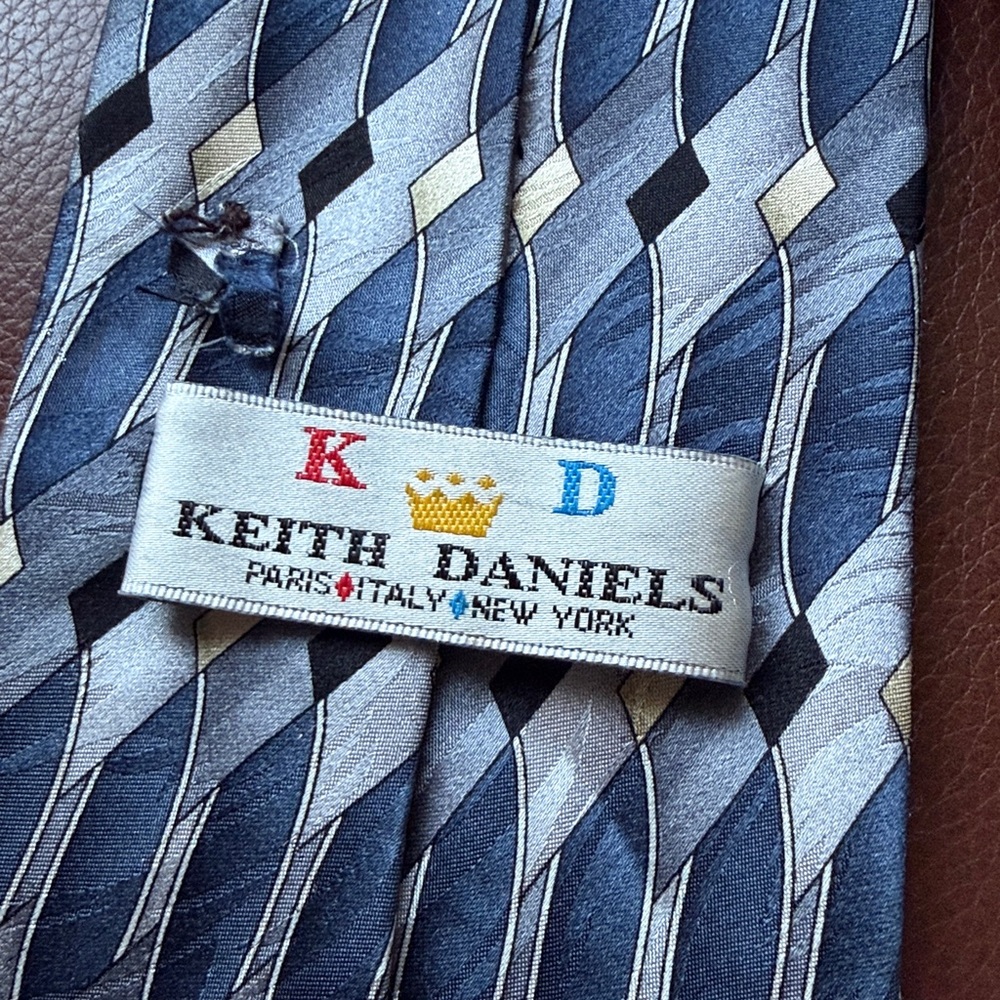 Keith Daniels Vintage Hand Made Silk Tie Geometric Pattern - Picture 5 of 5